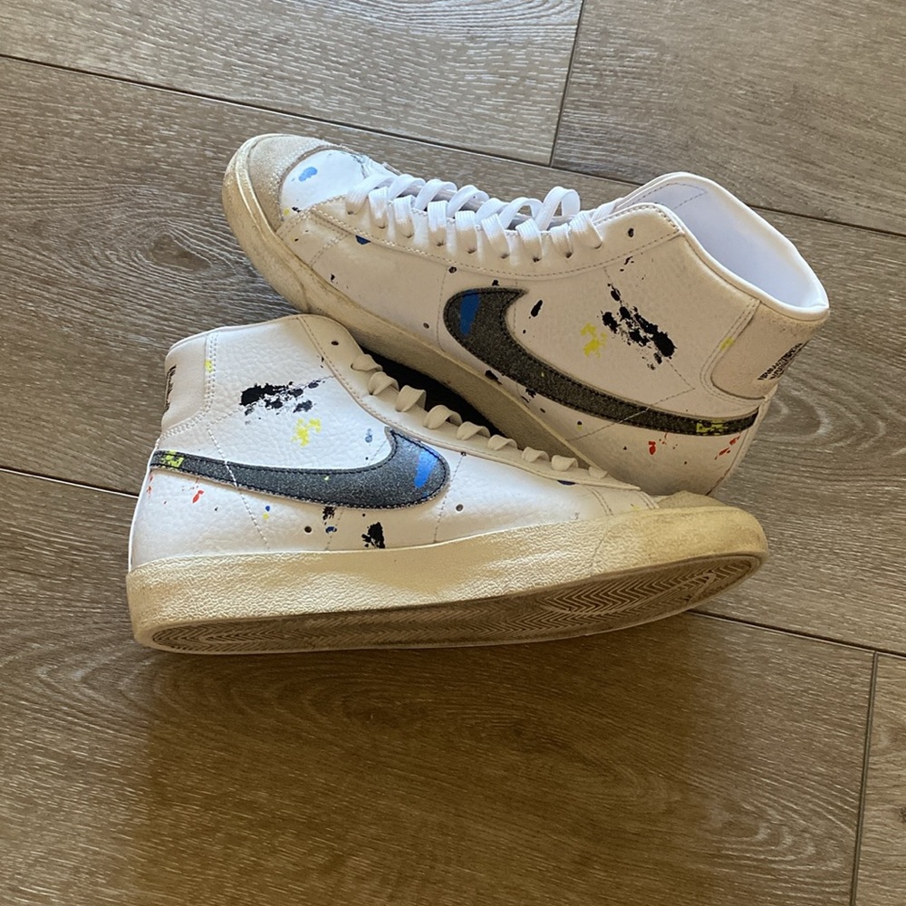 Nike Women's White High-Top Sneakers with Paint-Splatter Detail